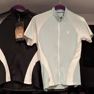 Bontrager Women’s Black & White Cycling Jersey – Size Small, New